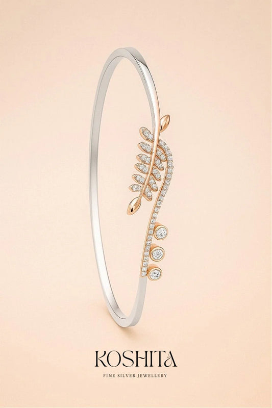 Elegant Leaf Motif Silver bracelet
